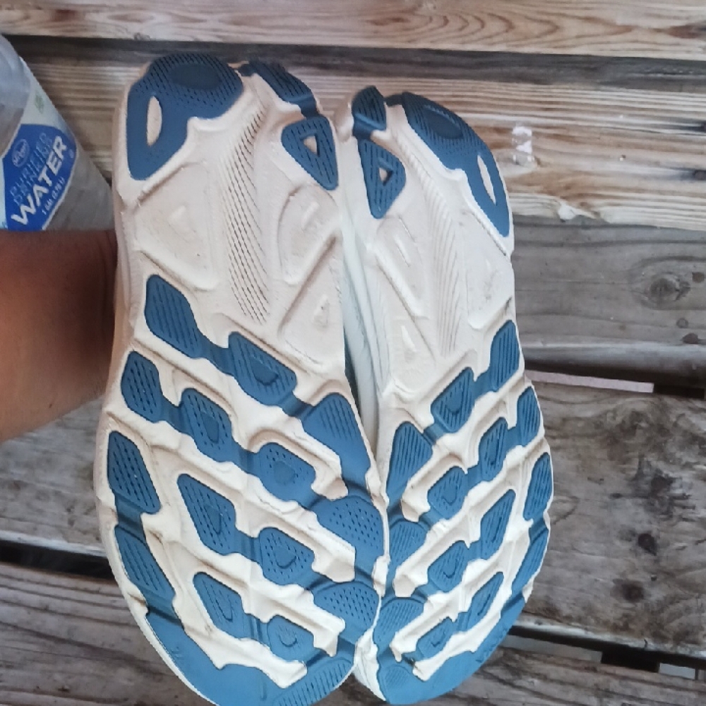 Hoka Clifton 9 White and Blue Sneakers with Gold Logo - Picture 12 of 14